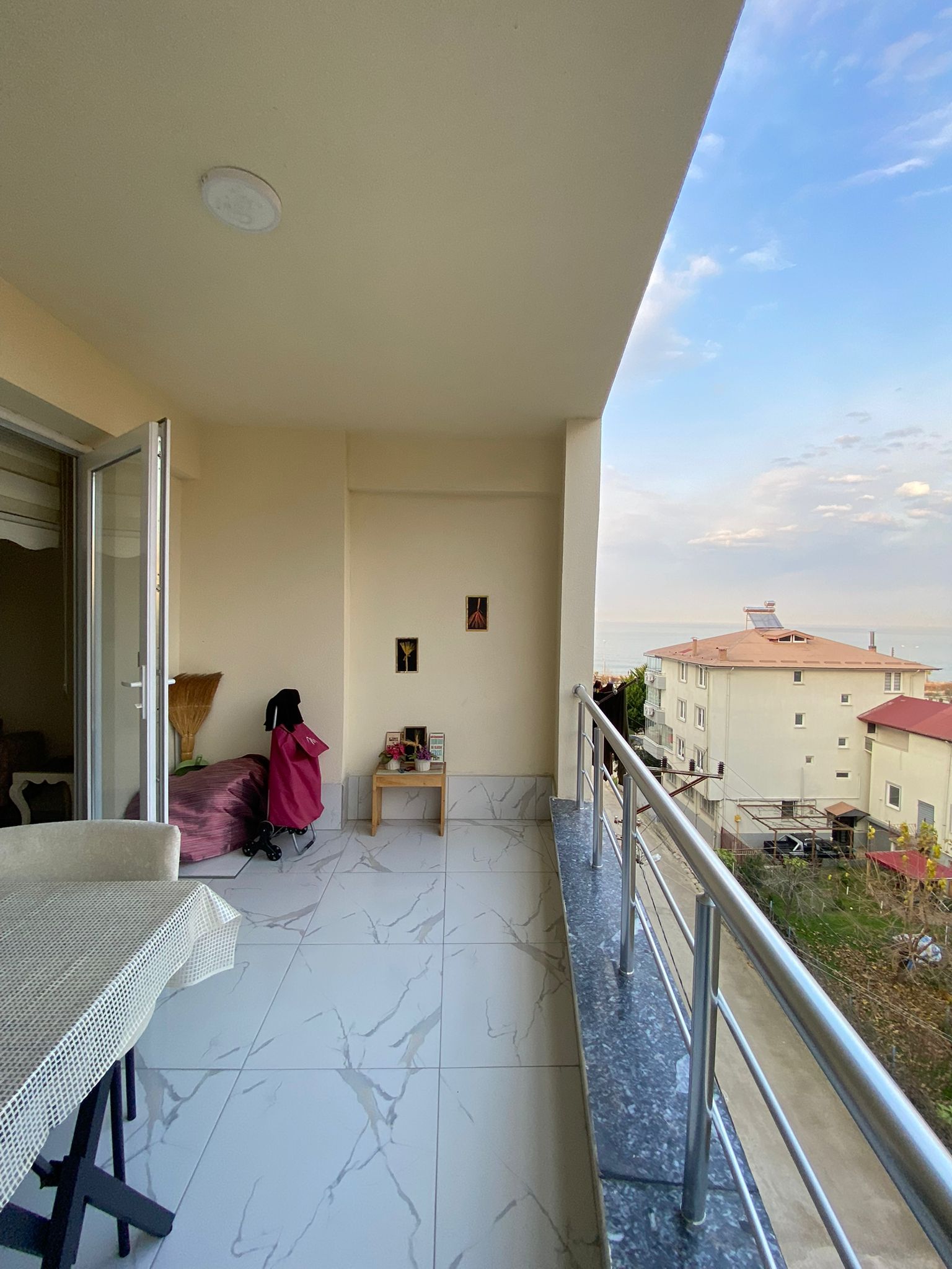 MABEL'DEN BAHÇELİEVLER MAH DENİZ MANZARALI FIRSAT DAİRE